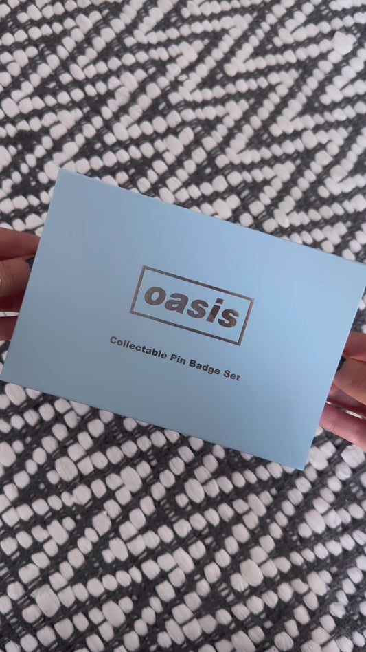 Oasis Band Logo Pin Badge Gift Set
